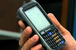 Why You Should Consider POS Handheld Terminals for Automating Your Booking